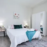 La Fuente De La Casona * 赫雷斯